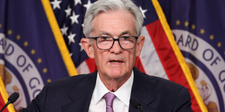 Fed’s Powell: Central bank forecasts don’t point to urgent action