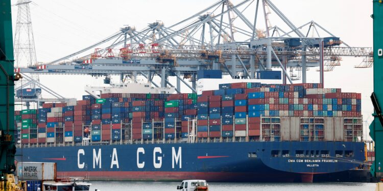 CMA CGM agrees to buy 48% of Santos Brasil for $1.2 billion, will launch takeover bid