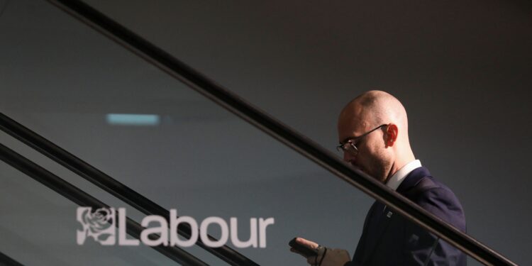 UK ministers seek to reassure business over workers’ rights plans