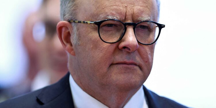 Australia PM ratings dip as opposition prospects brighten, poll shows