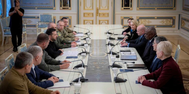 Pentagon chief visits Ukraine in show of support ahead of US election