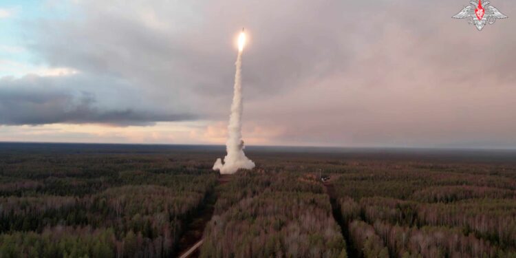 Russia fires missiles to simulate ‘massive’ response to a nuclear attack