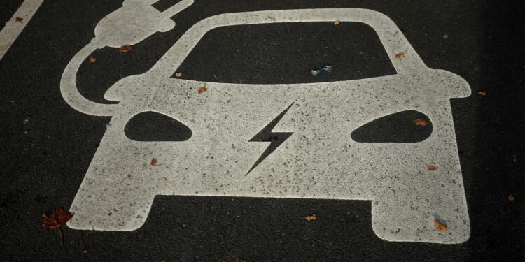 British auto industry set to miss 2024 EV sales target, trade body warns