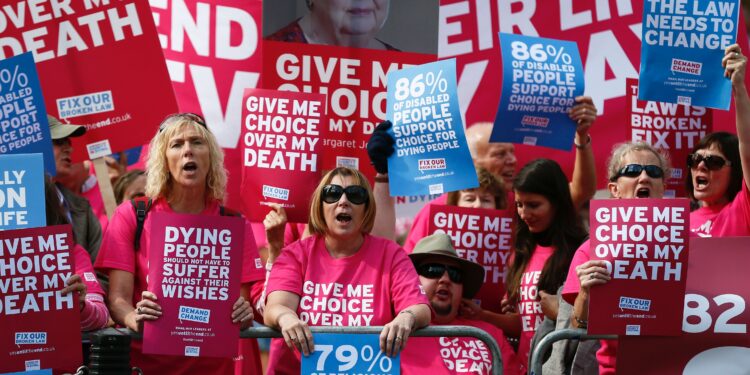 UK to consider bill to legalise assisted dying for terminally ill