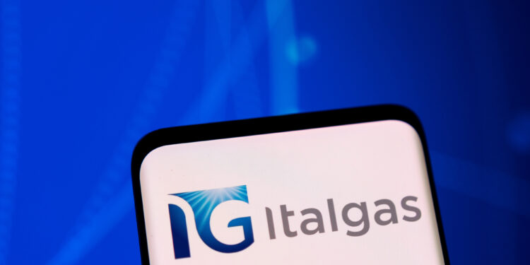 Italgas signs $5.8 billion deal to buy smaller rival 2i Rete Gas