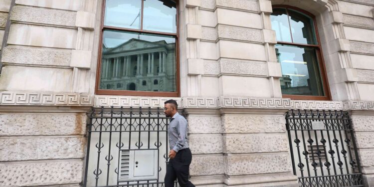 UK proposes easing banker bonus rules to boost competitive edge