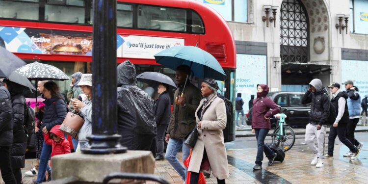 UK consumer spending slowed before last week’s budget, retailers say