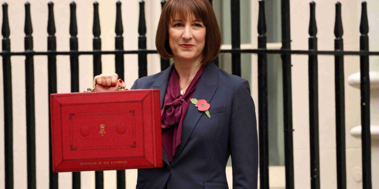 UK budget watchdog adopts ‘trust but verify’ approach to finance ministry