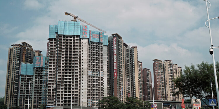 China unveils $1.4 trln local debt package but no direct stimulus