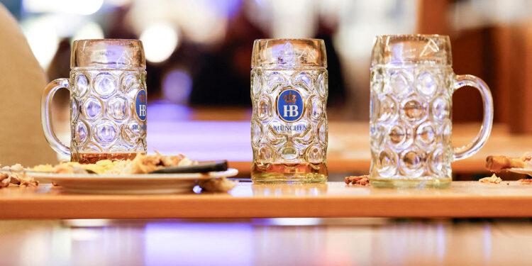 As its industry struggles, Germany services sector offers untapped growth potential