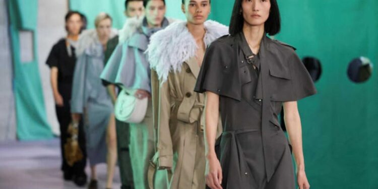 Burberry puts focus back on trench coats, scarves in turnaround plan