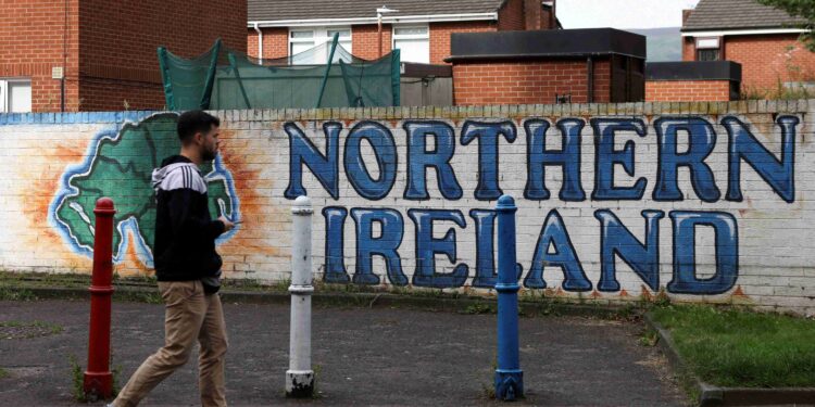 Northern Ireland lawmakers back Brexit rules, unionist opposition triggers review