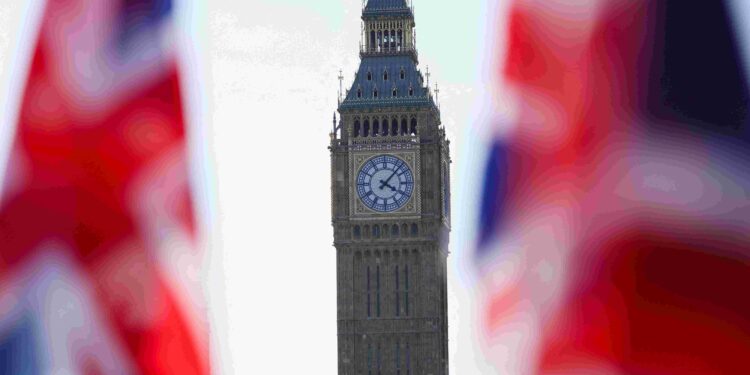 Britain joins trans-Pacific pact in biggest post-Brexit trade deal