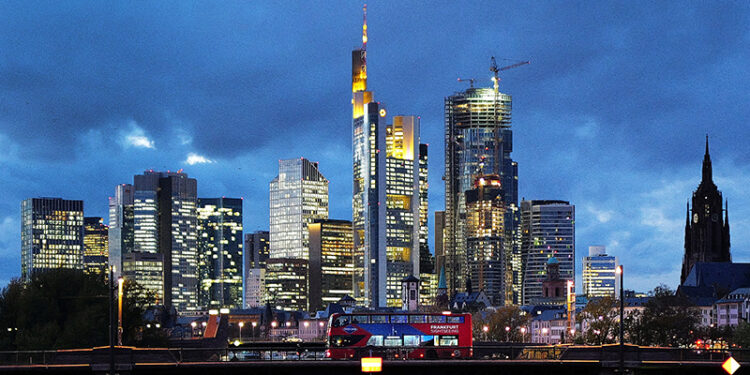 2024 the ‘year of the bond’ as record inflows top $600 billion