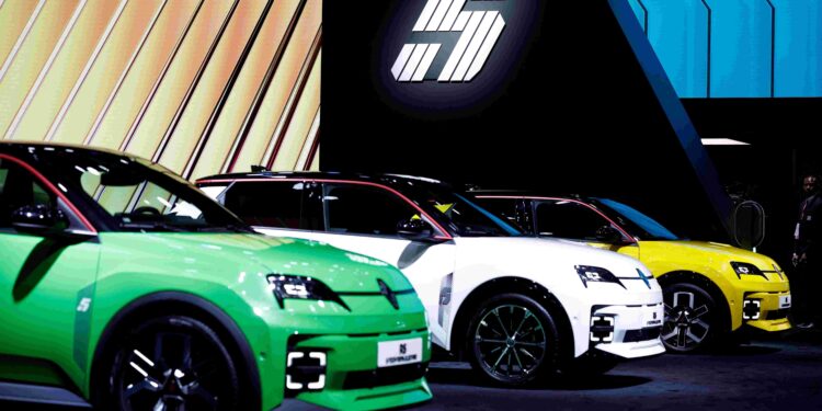 European car sales fall in November, led by France and Italy, ACEA says