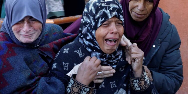Israeli strikes kill dozens in Gaza amid stepped up ceasefire push