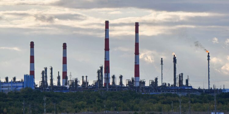 Explainer-What happens when Russian gas supply to Europe via Ukraine ends?