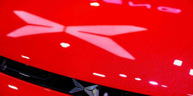 Xpeng, Volkswagen to build ultra-fast charging network in China