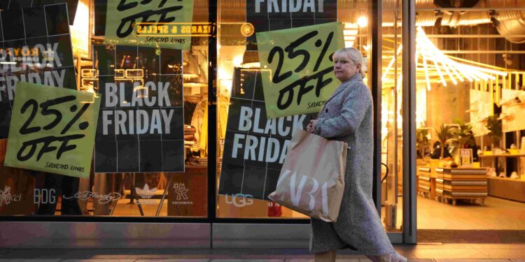 Black Friday spending lifts UK retail sales at end of 2024