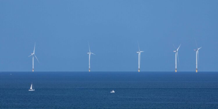 Wind Britain’s top electricity source in 2024