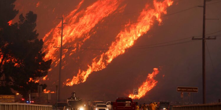 New wildfire near Los Angeles explodes to 8,000 acres, forces evacuations