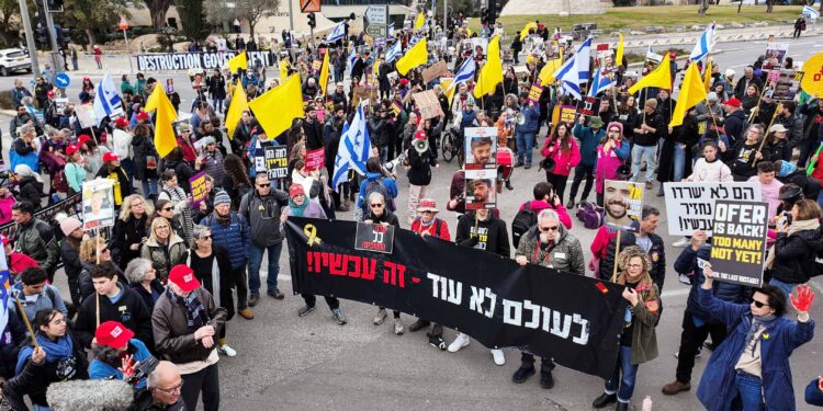 Netanyahu says Israel will end Gaza ceasefire if hostages not returned on Saturday