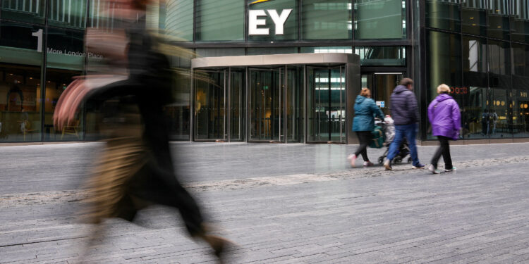 EY Australia to consider ‘targeted restructuring’ as difficult operating conditions persist