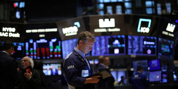 Tariff-driven Wall Street pain sparks investors to weigh more gloomy scenarios