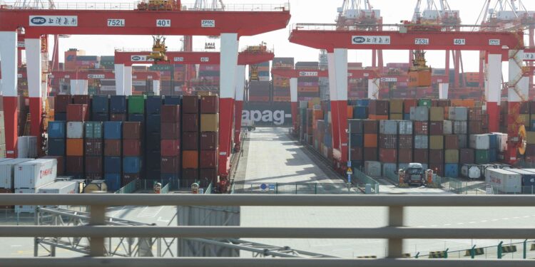 Stocks slide again as US forges ahead with 104% tariffs on China