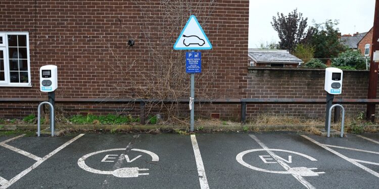 Willingness to switch to EVs fades faster in Europe than US, Shell survey shows