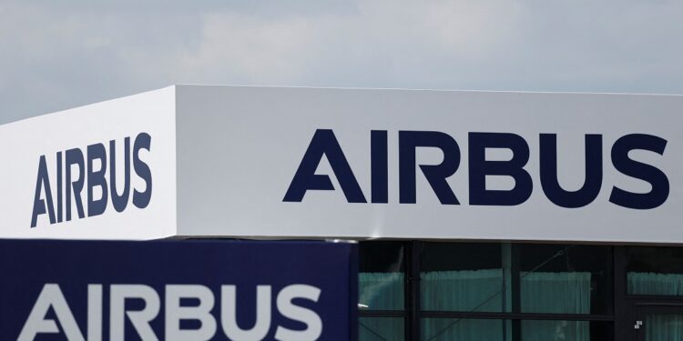 Airbus raises dividend payout range, confirms guidance