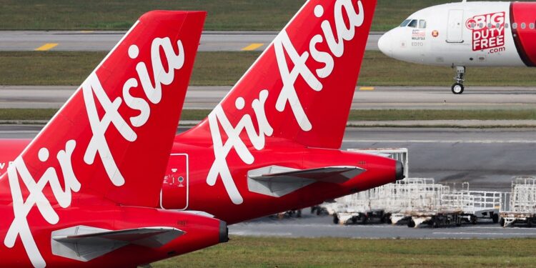 AirAsia owner seeks jets for growth but restructuring first priority, CEO says