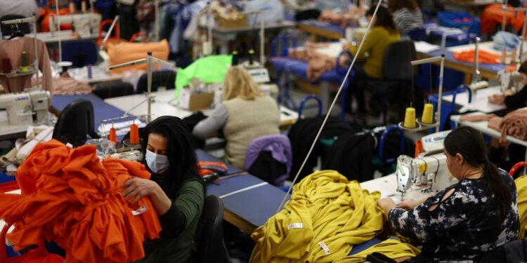 UK factories suffer bigger drop in orders during June, CBI says