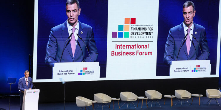 France, Spain among countries to agree to tax premium flyers, private jets