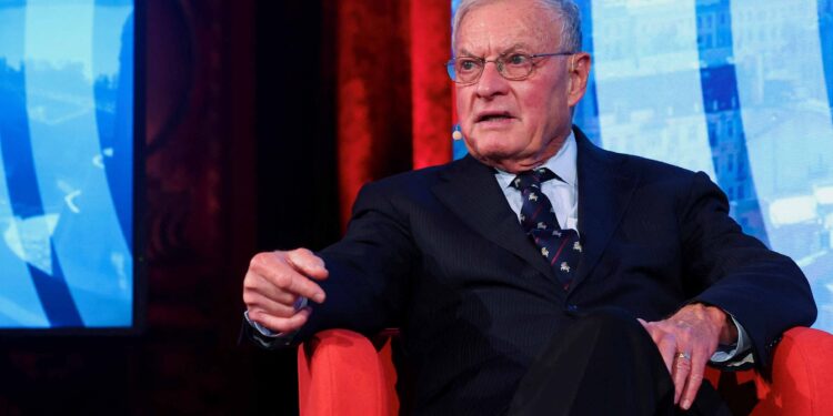 Trump’s Ukraine envoy to meet Belarus’ Lukashenko, sources say