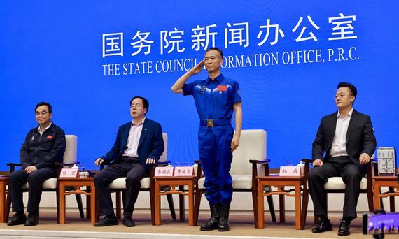 China conducts successful escape flight test on new-gen manned spacecraft