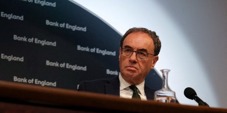 BoE’s Bailey sees weakening labour market in CNBC interview