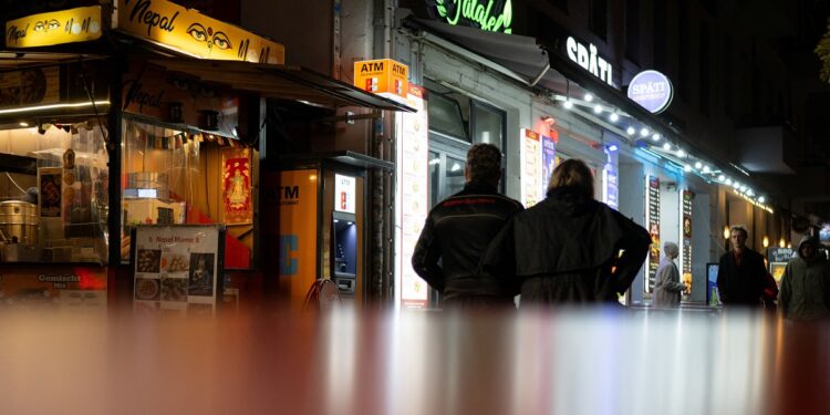 German services sector stabilises in June, PMI shows