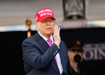 Trump’s distraction methods fall flat against Epstein uproar