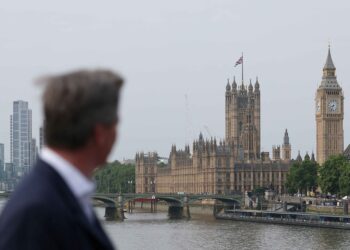 UK probes 34 porn sites under new age-check rules