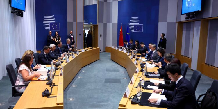 EU presses China on rare earths and Ukraine war