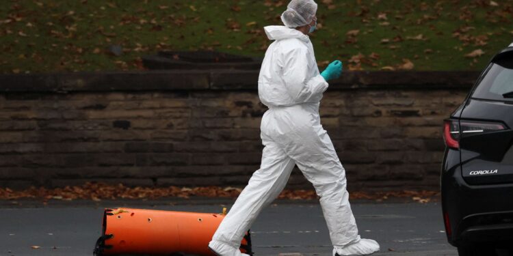 UK synagogue attacker claimed allegiance to Islamic State in call to police