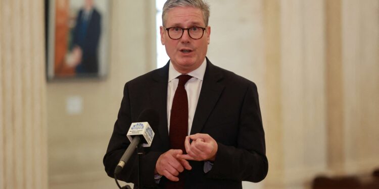 UK’s Starmer does not commit to tax pledges ahead of budget