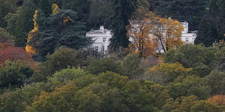 UK lawmakers question Prince Andrew’s use of Windsor mansion