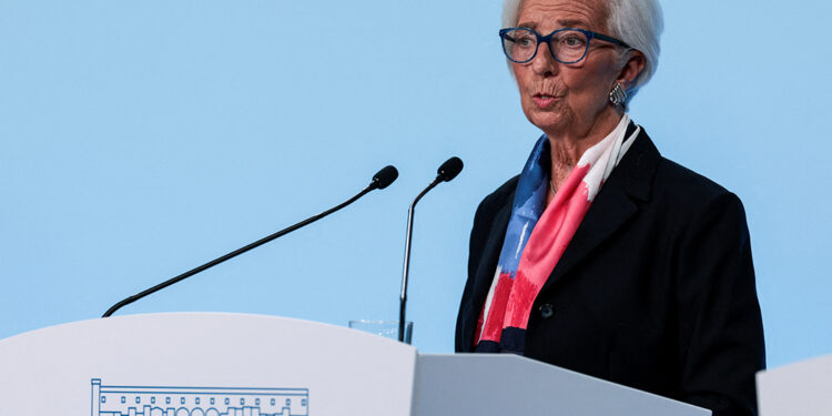 ECB keeps rates unchanged as economy holds up for now