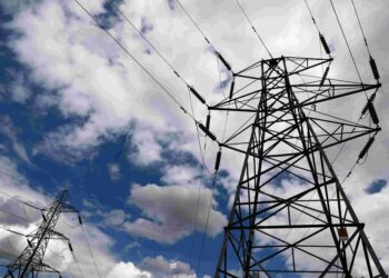 UK energy watchdog plans to tackle 4.4 billion pounds consumer debts