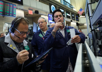 AI stock wobble points to US market reliance on tech