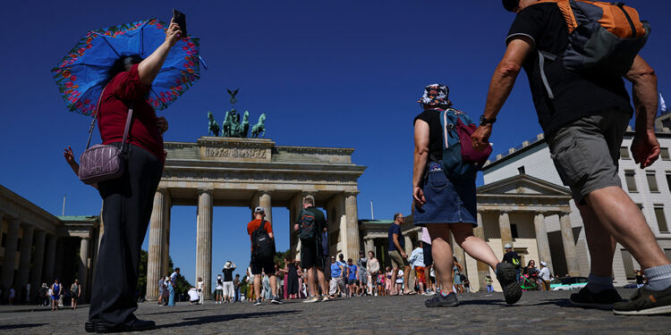 Deadly heat worldwide prompts $300 million for climate health research at COP30