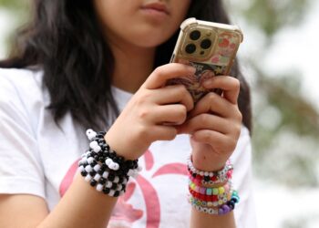 Australia begins enforcing world-first teen social media ban