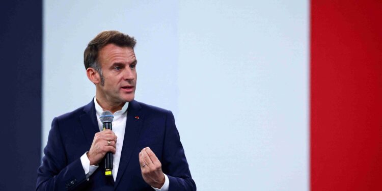 France’s Macron to meet Zelenskiy, Starmer and Merz in London on Monday
